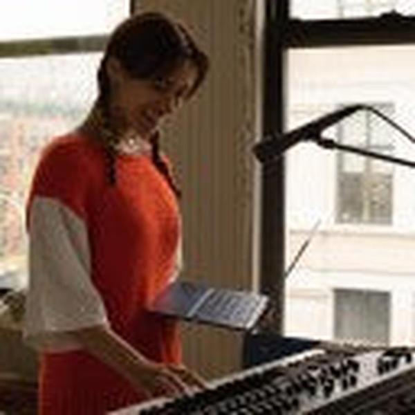 Apple Apple M2 - (16 GB/256 GB SSD/Mac OS Sequoia) Macbook Air 8 Core CPU GPU