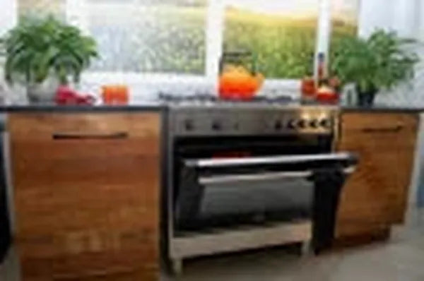 La Germania RUS95C61LDXCI 90cm Stainless Steel 5-Burner Manual Gas Stove with 142L Electric Oven