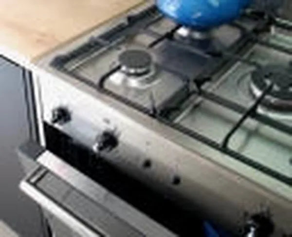 La Germania RUS95C81DX 90cm Stainless Steel 5-Burner Automatic Gas Stove with 142L Fan-Assisted Gas Oven