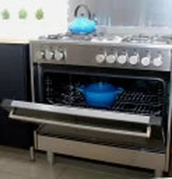 La Germania TUS98261LDX 90cm Stainless Steel Gas Stove with 142L Electric Oven - Enhanced Cooking Experience