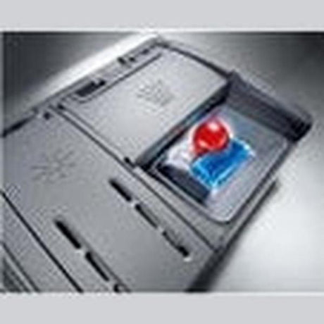 Bosch 13 Place Settings Free Standing Dishwasher SMS45NI00Z
