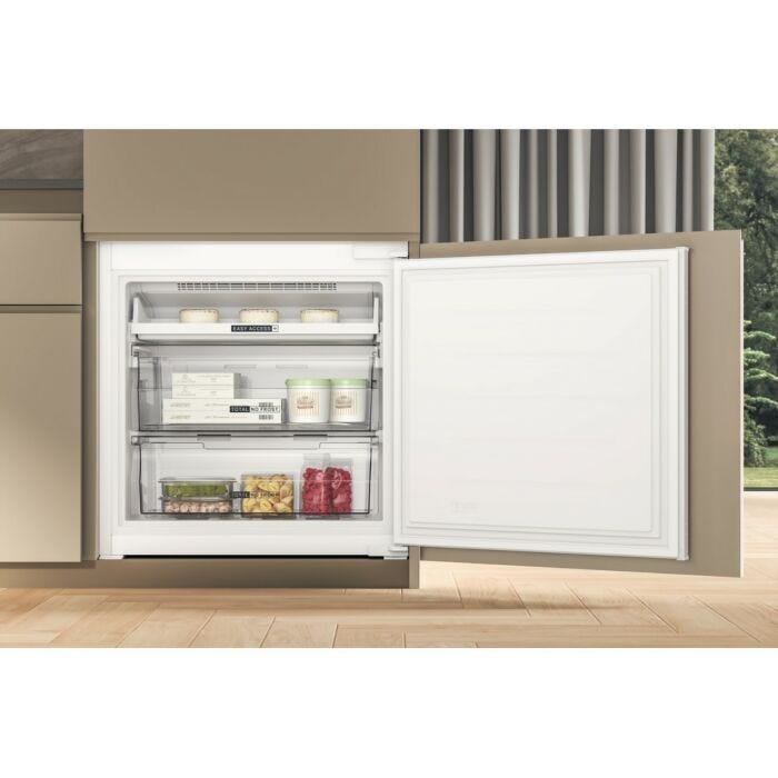 Whirlpool 394l Integrated Built-In Fridge Freezer - WHSP70ZAT121